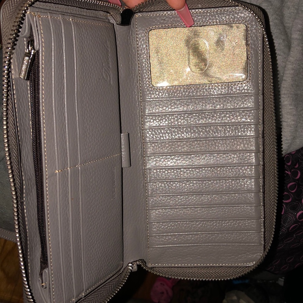 wallet - Picture 2 of 2